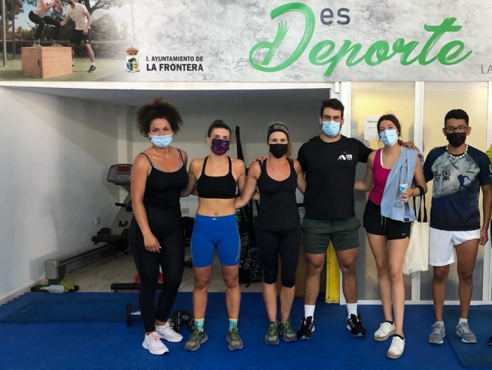 El gimnasio municipal de La Frontera acoge entrenamientos personalizados y modifica su horario