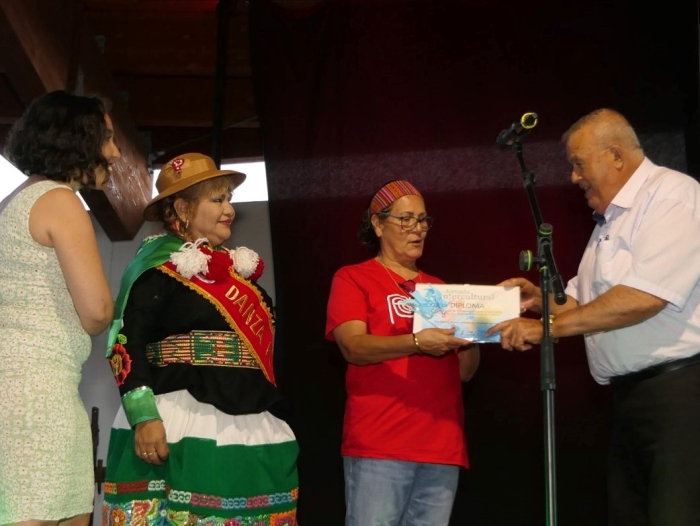 La Frontera agradece el trabajo de los países participantes en la Jornada Intercultural del municipio