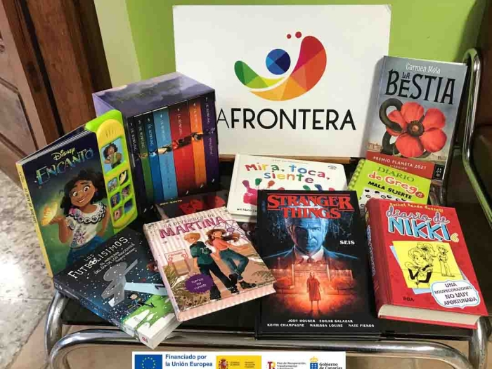 Una subvención del Gobierno de Canarias dota de libros a la biblioteca municipal