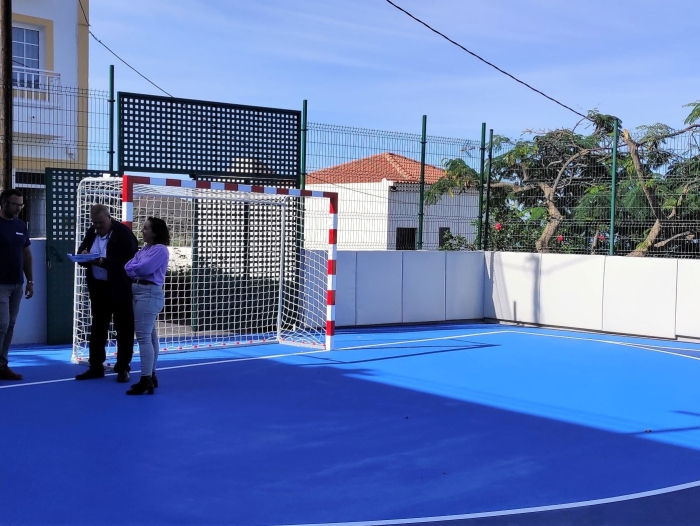 El Ayuntamiento de La Frontera recepciona el polideportivo de Los Llanillos