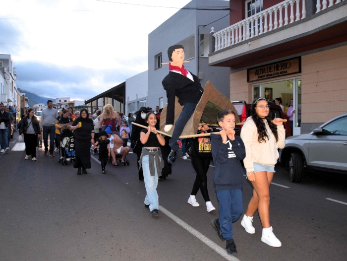 La Frontera cierra su carnaval con el tradicional “Entierro de la Sardina”