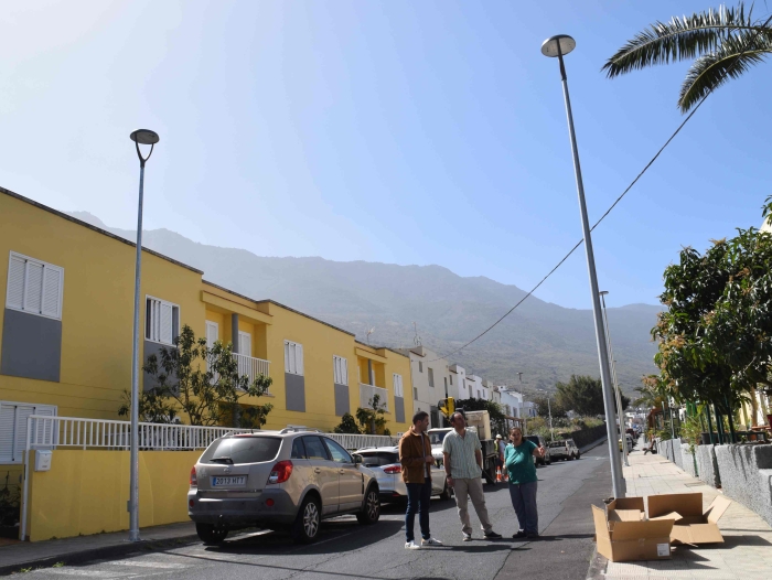 El Ayuntamiento de La Frontera sustituye las luminarias de la zona de Belgara Alta