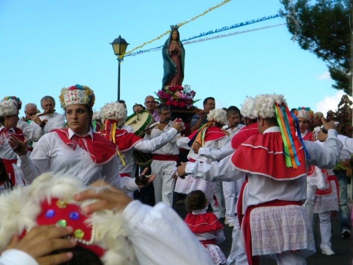 El pueblo de Sabinosa celebra la fiesta de la Virgen de la Consolación