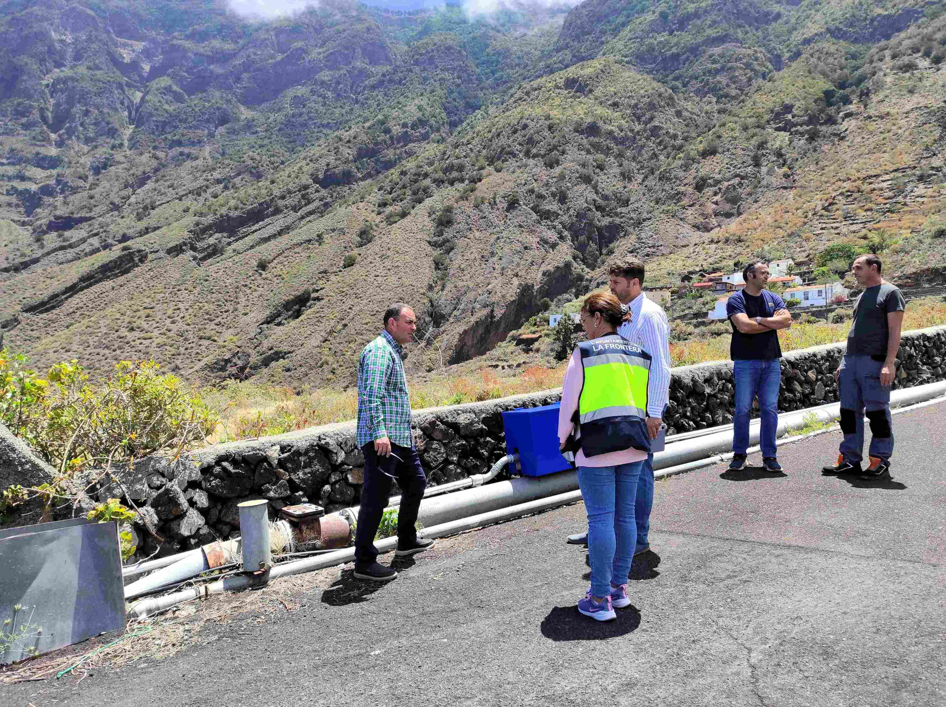 El Ayuntamiento de La Frontera mejora el abastecimiento de agua potable en la zona de Pie Risco