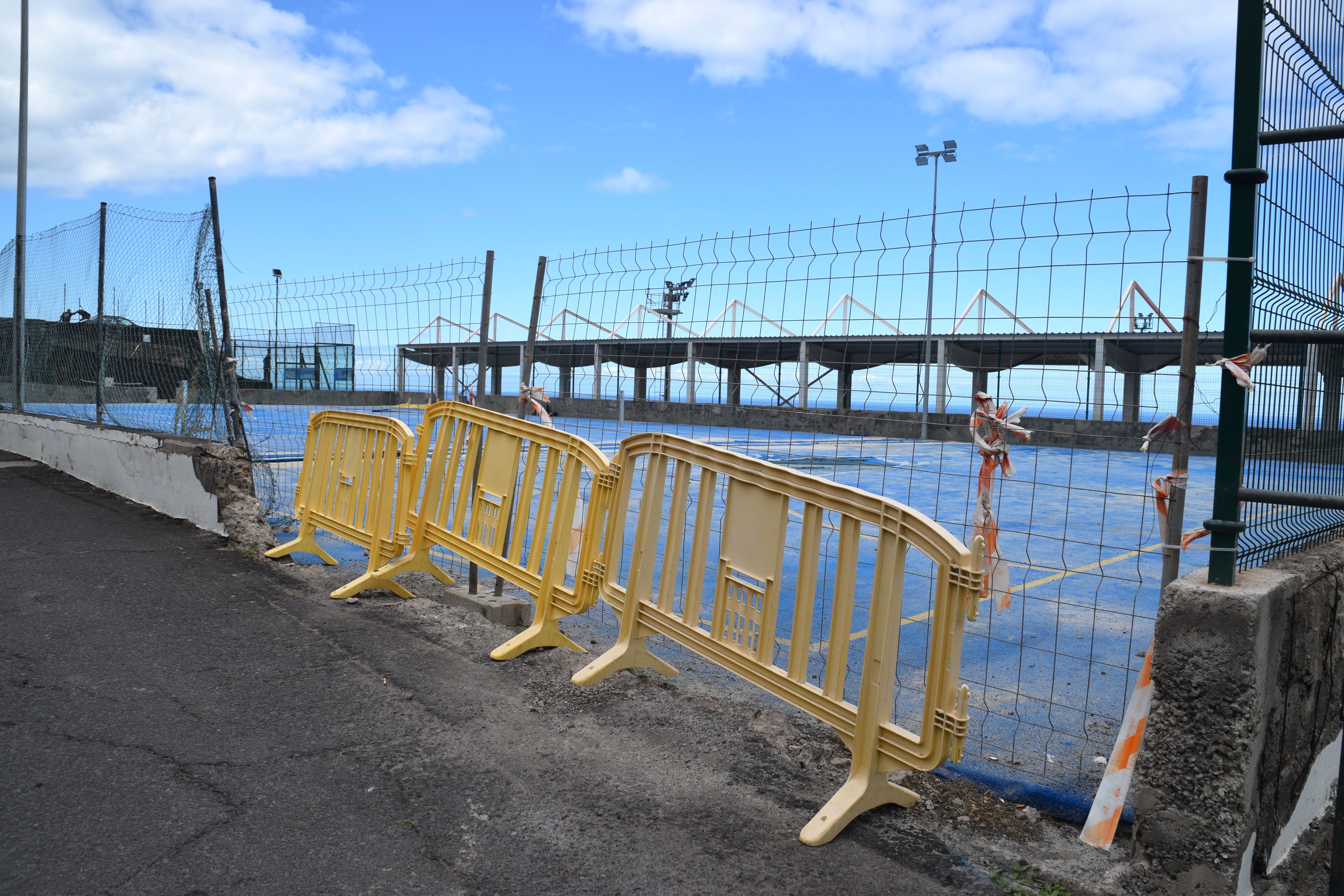 El Ayuntamiento de La Frontera licita la construcción de la nueva cancha de pádel y acondicionamiento de la pista de tenis municipal